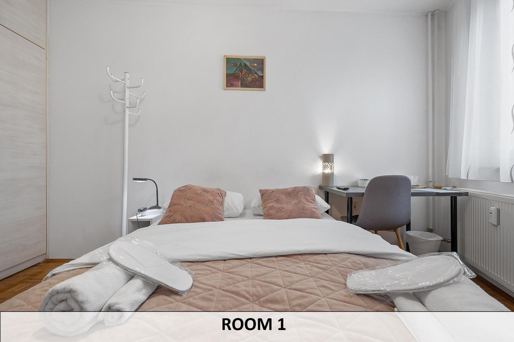 Apartman I Sobe Sofi With Common Kitchen Bathroom And Toilet Zagreb Eksteriør billede