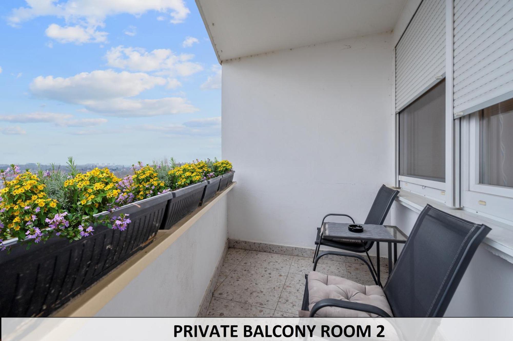 Apartman I Sobe Sofi With Common Kitchen Bathroom And Toilet Zagreb Eksteriør billede